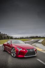 Lexus LC500 2016 года